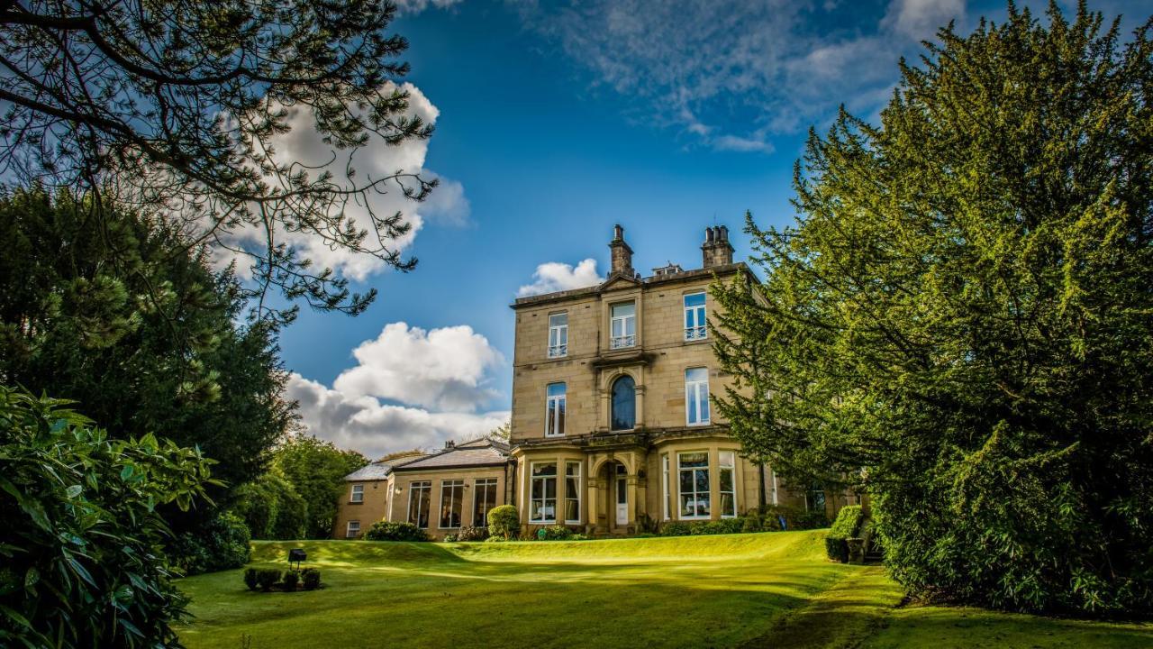 Astley Bank Hotel Darwen Exterior photo